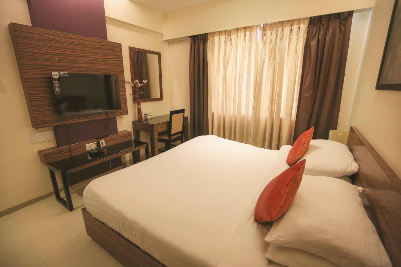 The Gold Haven Hotel Pune Eksteriør billede